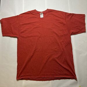 Fruit-of-the-loom Men's Orange and Red T-shirt